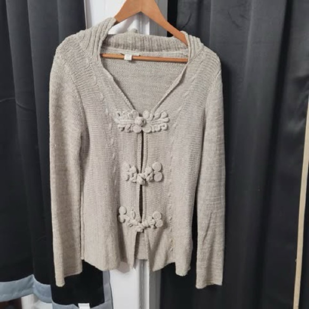 Coldwater Creek Knit Cardigan in Beige with Floral Toggle Closures